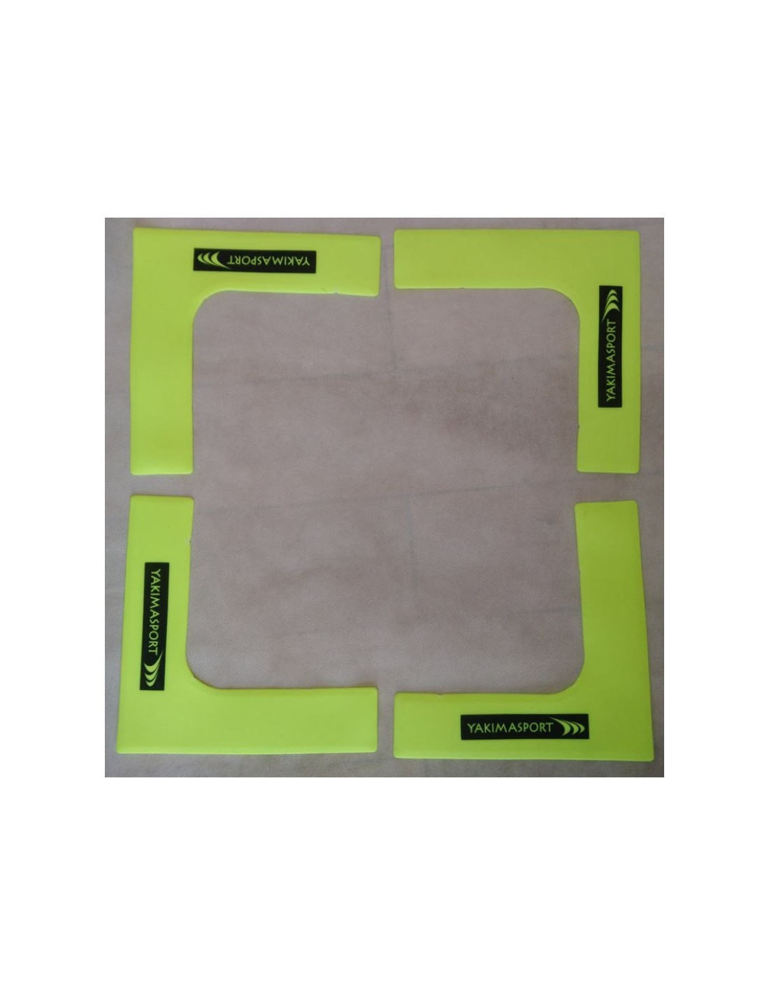 385149-thickbox_default-yakimasport-field-markers-flat-corners-set-of-4-100327