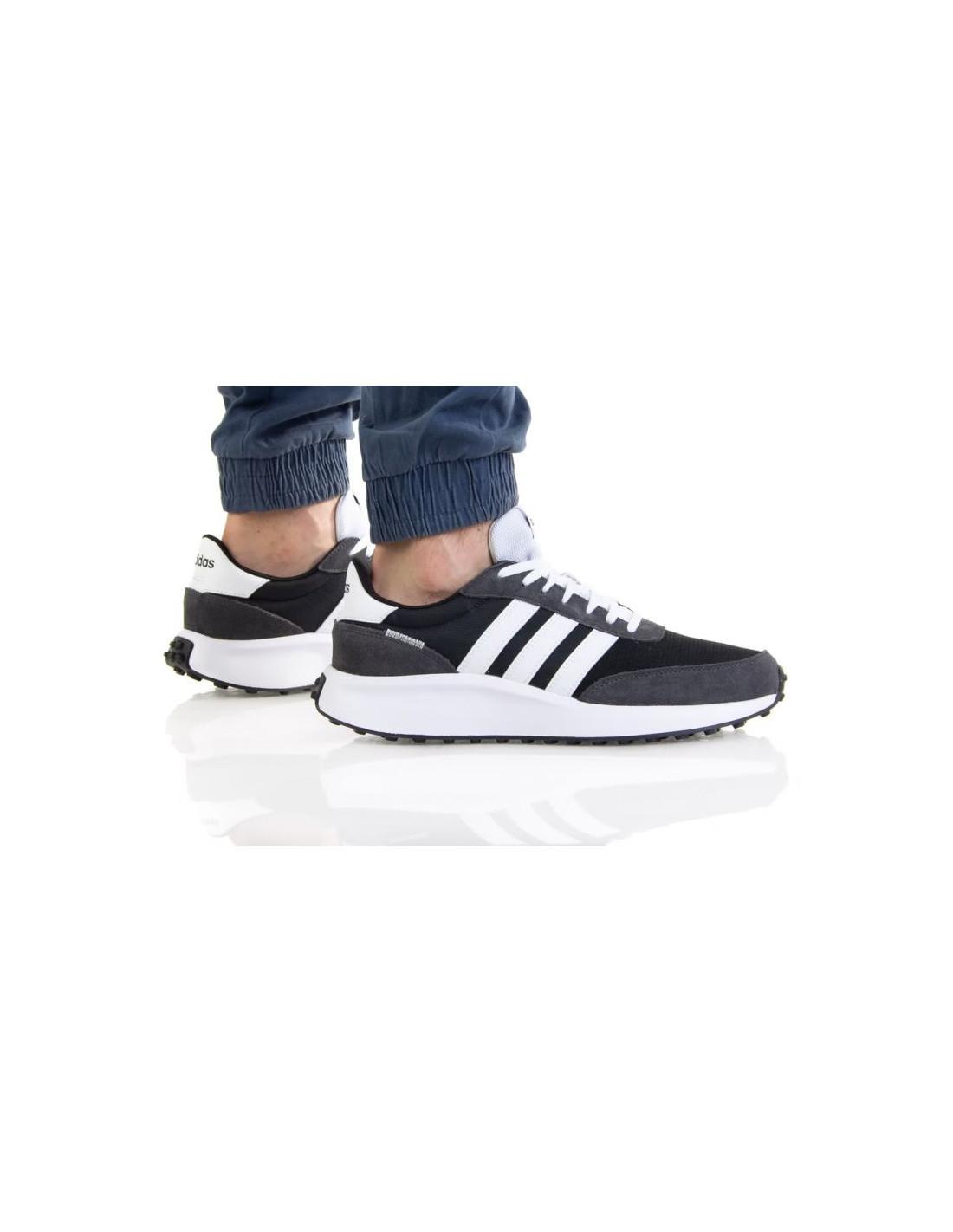 472022-thickbox_default-adidas-run-70s-ανδρικά-sneakers-core-black-cloud-white-carbon-gx3090