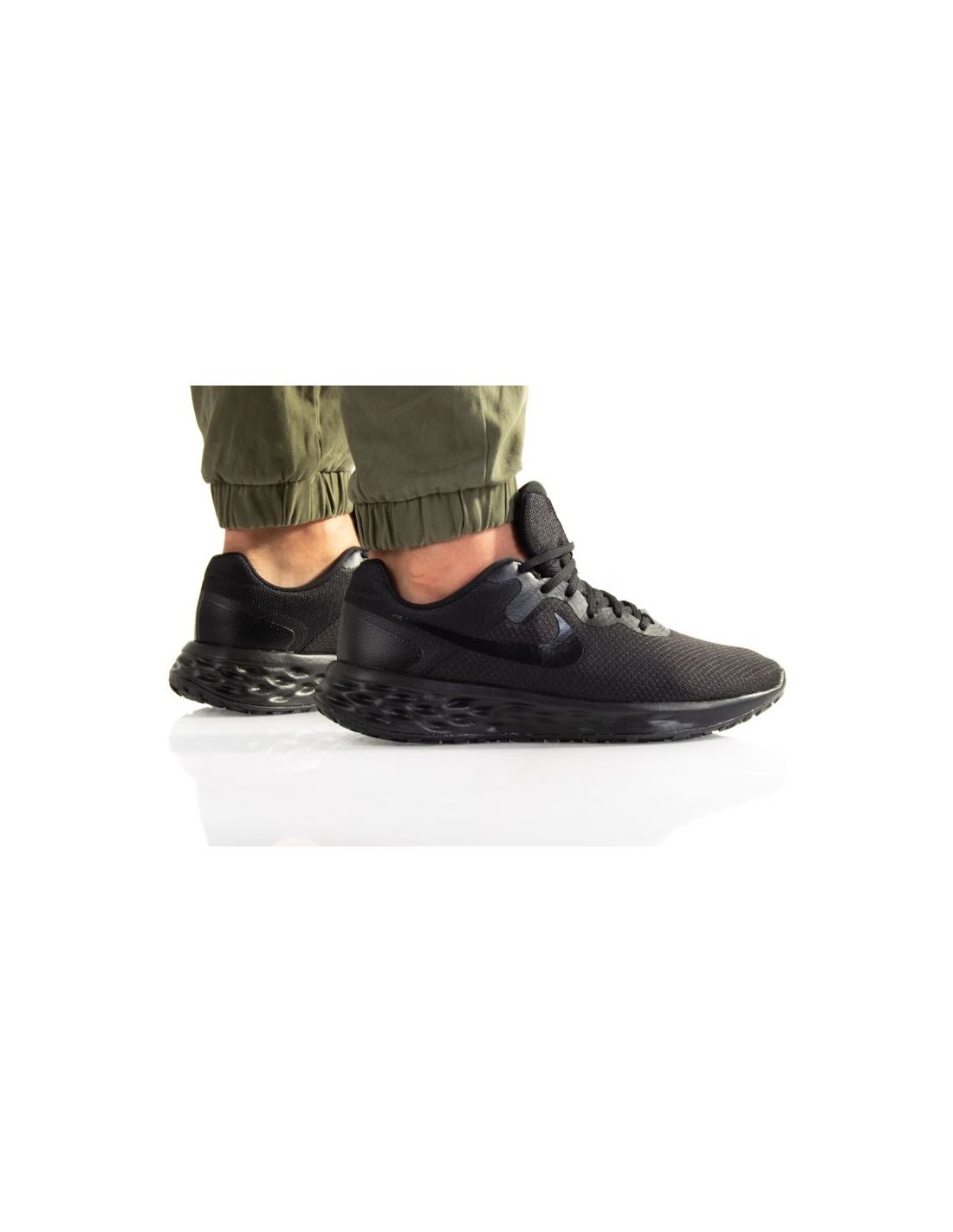 487586-thickbox_default-nike-revolution-6-extra-wide-dd8475-001-ανδρικά-αθλητικά-παπούτσια-running-black-dark-smoke-grey