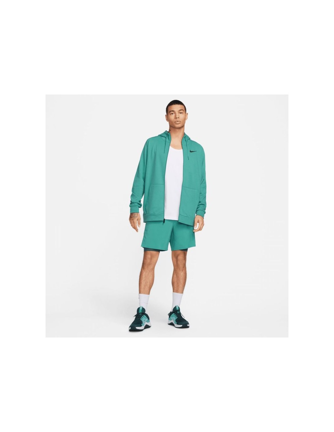 538272-thickbox_default-nike-training-ανδρική-φούτερ-ζακέτα-dri-fit-με-κουκούλα-και-τσέπες-τιρκουάζ-cz6376-379