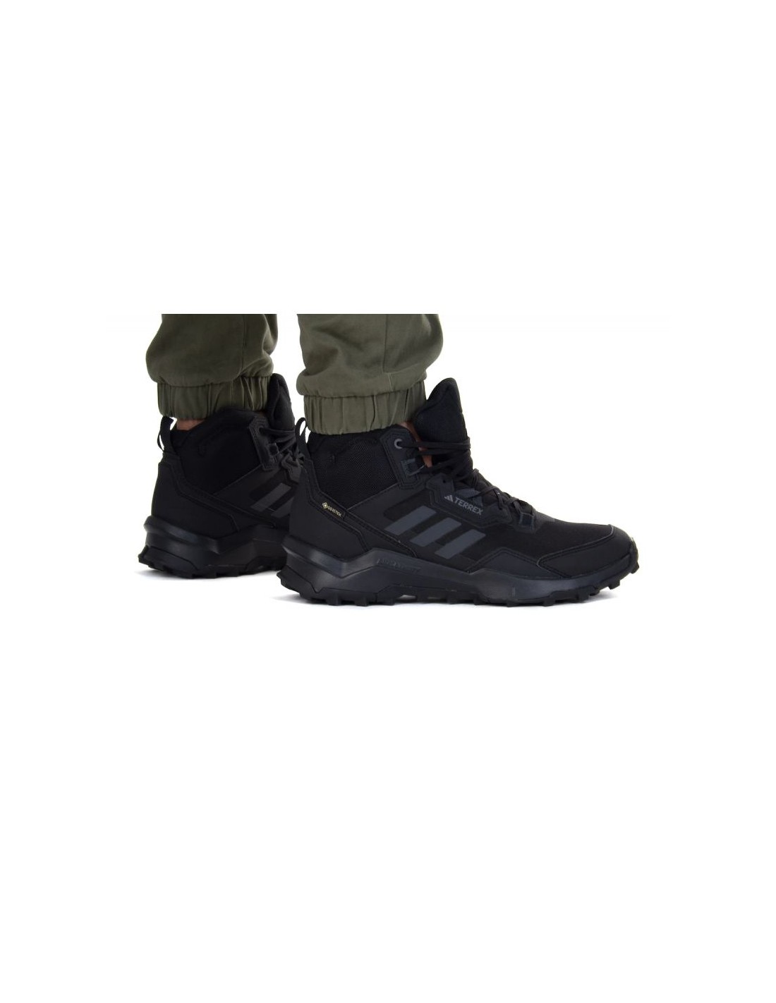 538292-thickbox_default-adidas-terrex-ax4-mid-gtx-hp7401-ανδρικά-ορειβατικά-μποτάκια-αδιάβροχα-με-μεμβράνη-gore-tex-core-black-carbon-grey-four