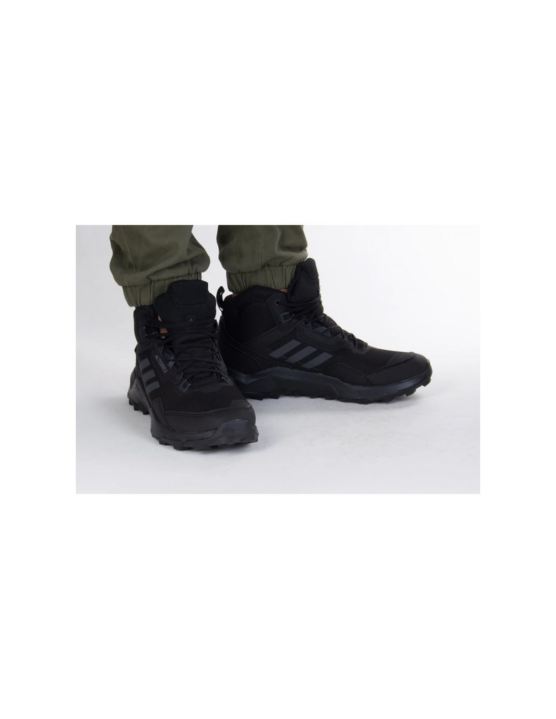 538293-thickbox_default-adidas-terrex-ax4-mid-gtx-hp7401-ανδρικά-ορειβατικά-μποτάκια-αδιάβροχα-με-μεμβράνη-gore-tex-core-black-carbon-grey-four