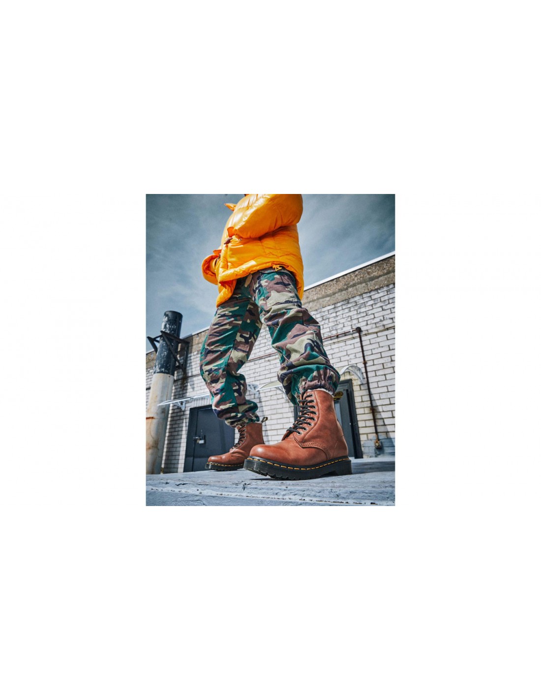 594469-thickbox_default-dr-martens-1460-serena-γυναικεία-αρβυλάκια-με-γούνα-καφέ-27782225