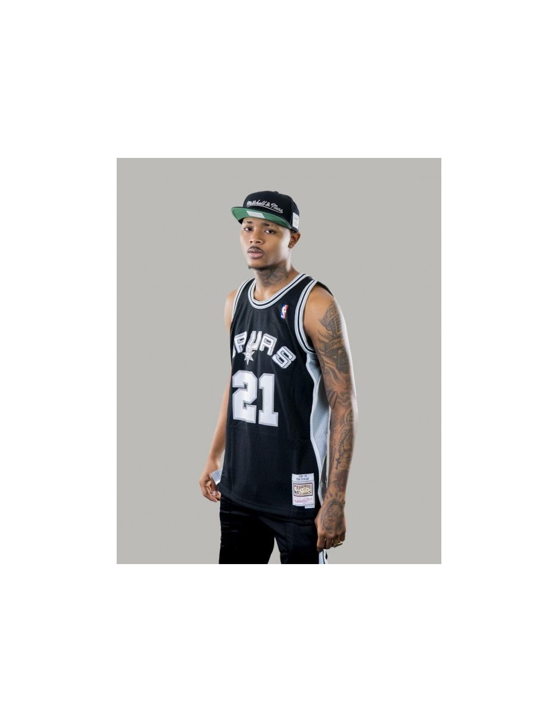 612574-thickbox_default-mitchell-ness-swingman-smjygs18208-sasblck98tdu-ανδρική-φανέλα-εμφάνισης-μπάσκετ