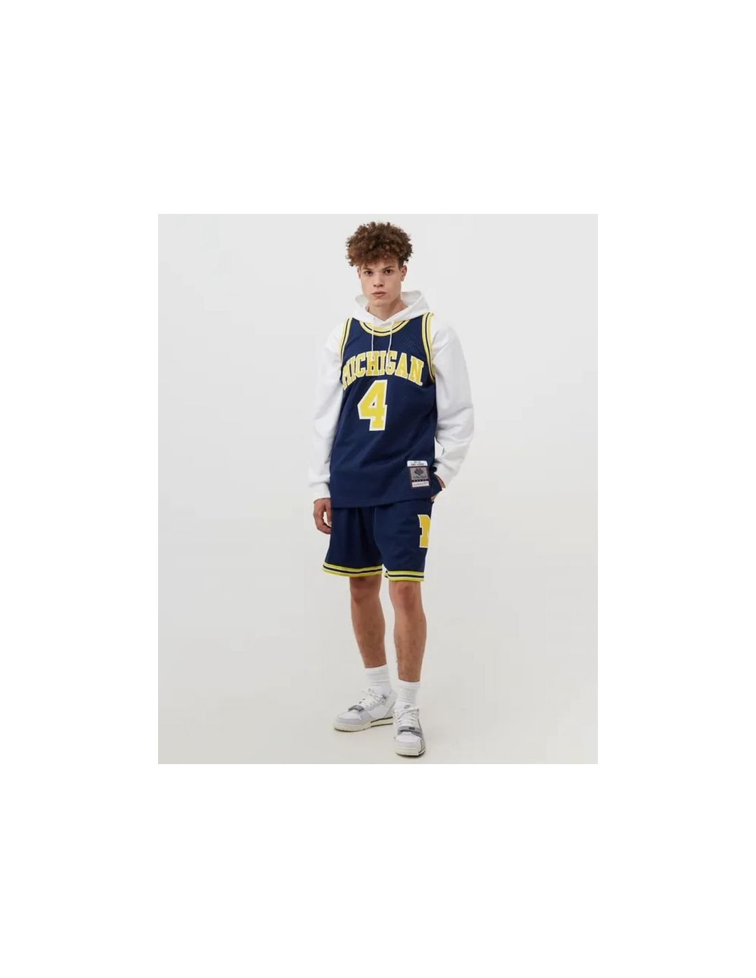 616586-thickbox_default-mitchell-ness-webber-smjy4437-umi91cweasbl-ανδρική-φανέλα-εμφάνισης-μπάσκετ