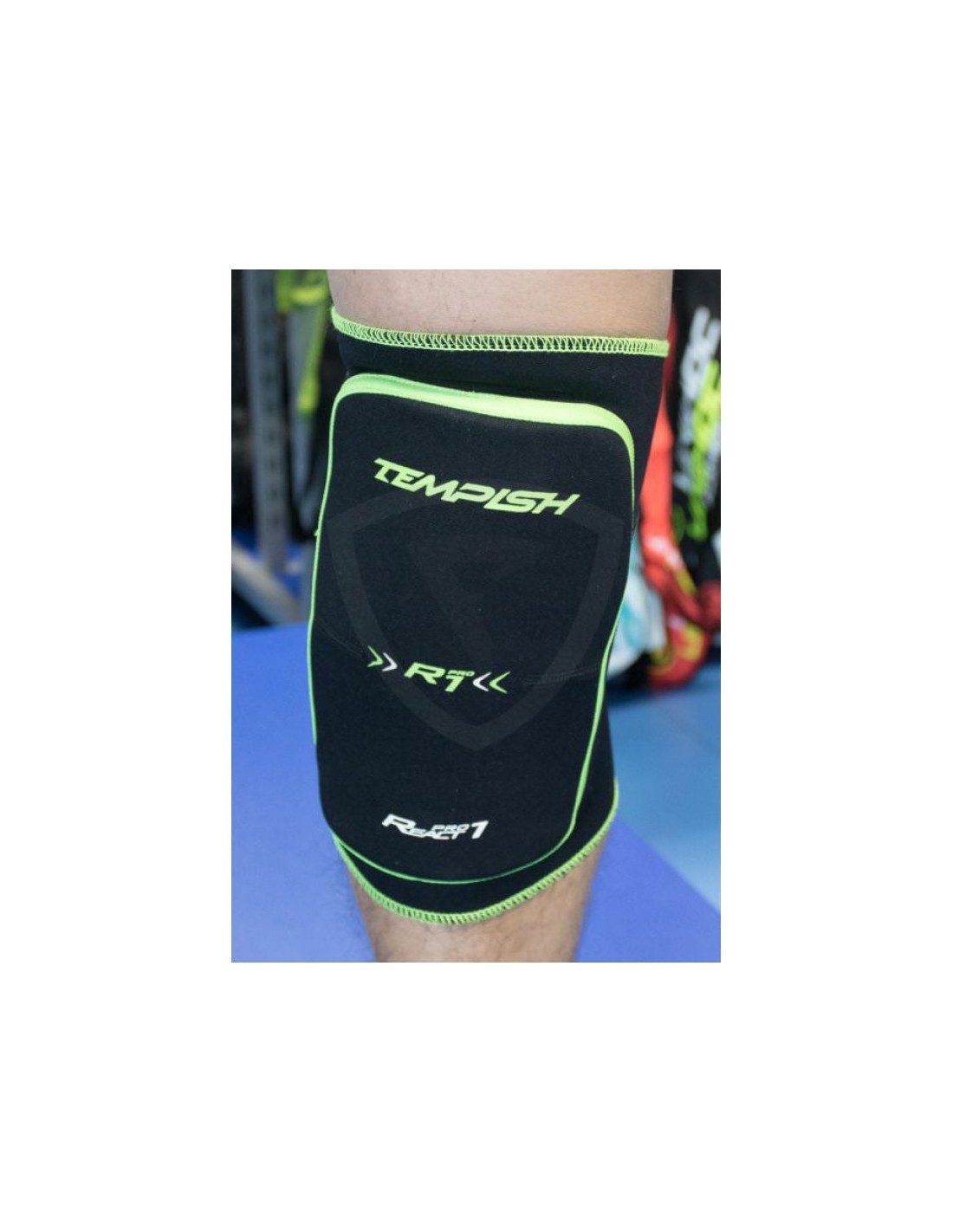 632360-thickbox_default-tempish-react-pro-r1-m-floorball-knee-pads-1350000508