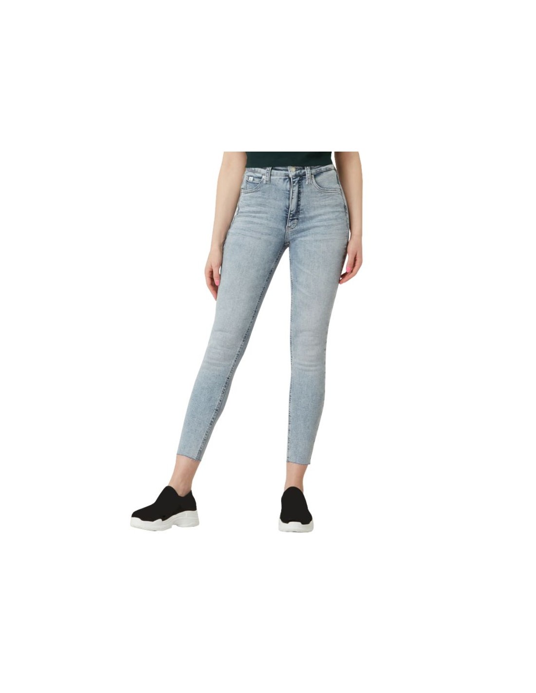 635252-thickbox_default-46343707-21c6-ee11-b681-a8a15986bd35