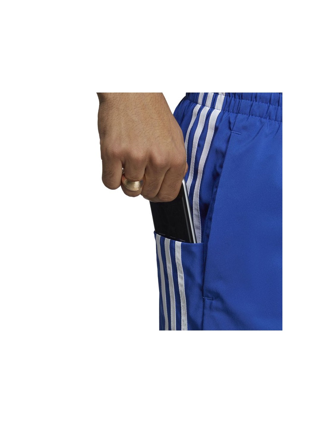 665363-thickbox_default-adidas-aeroready-essentials-chelsea-3-stripes-m-ic1487-shorts
