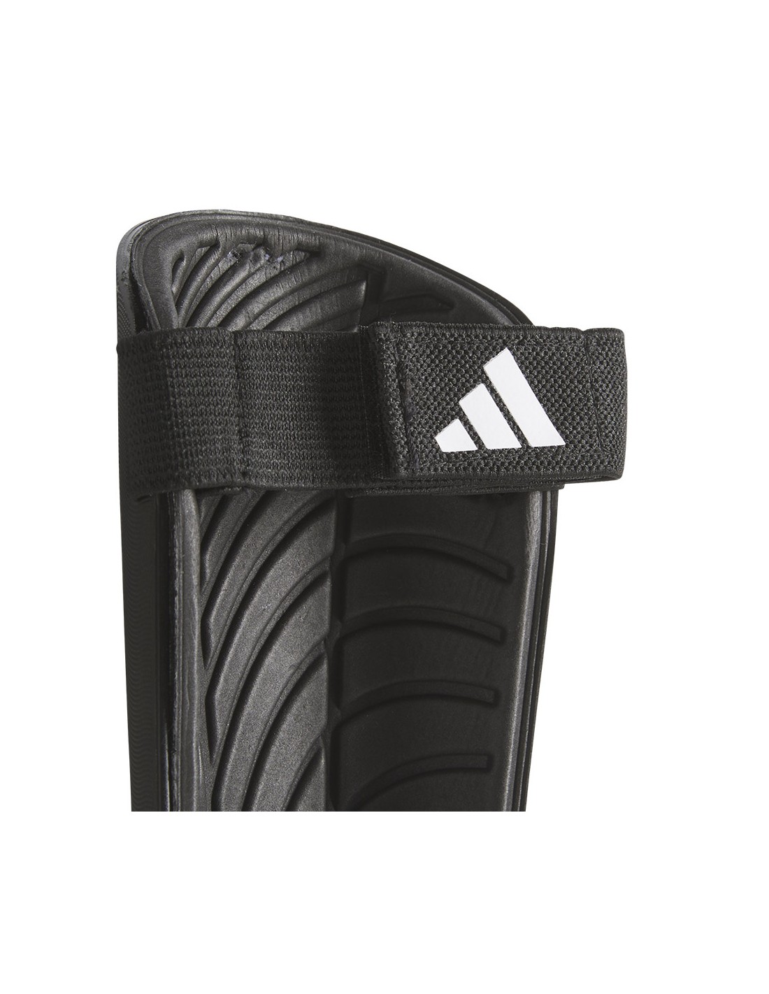 681045-thickbox_default-adidas-tiro-training-ip3998-football-shin-guards