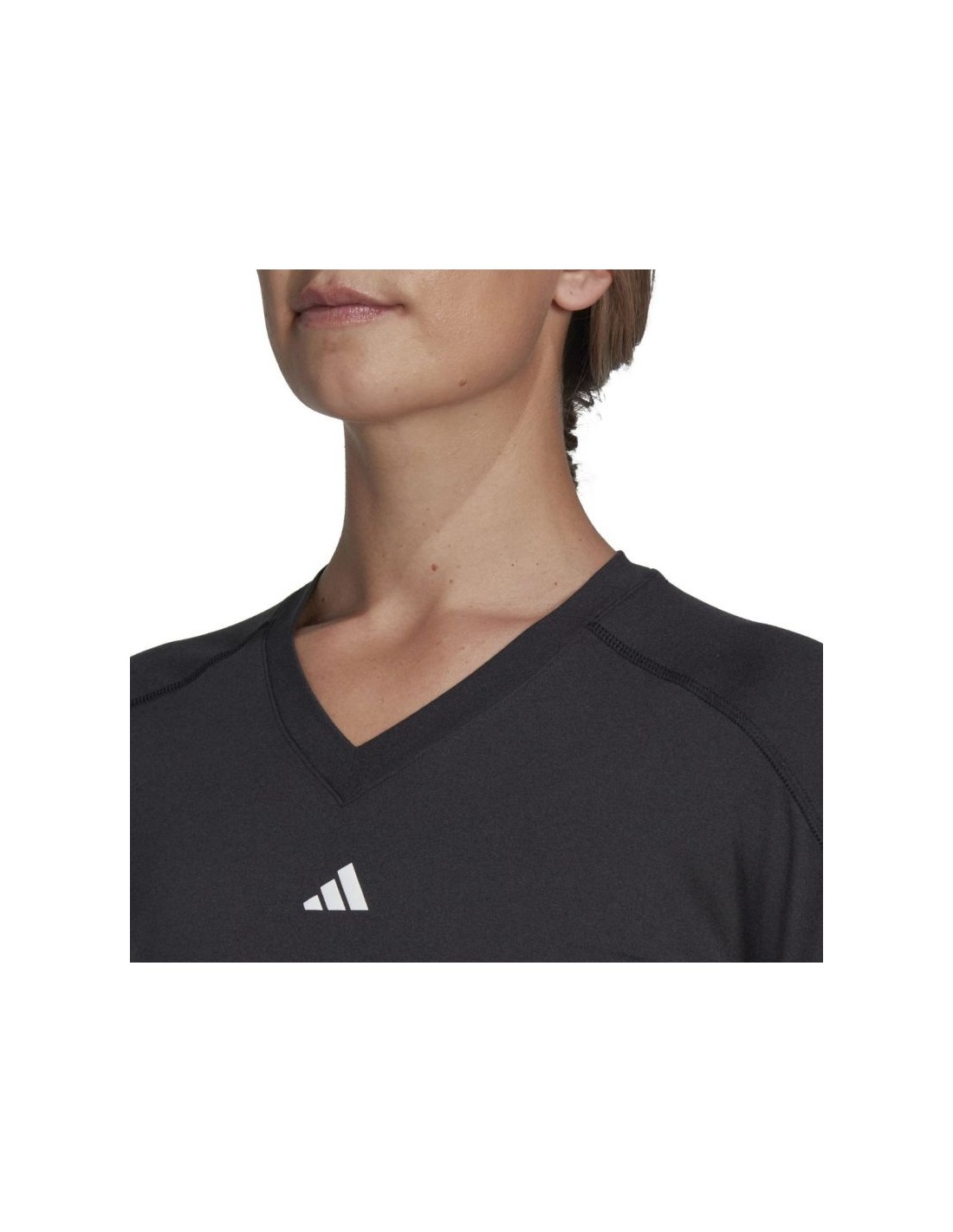 681788-thickbox_default-adidas-aeroready-train-essentials-minimal-branding-v-neck-tee-w-hn5543
