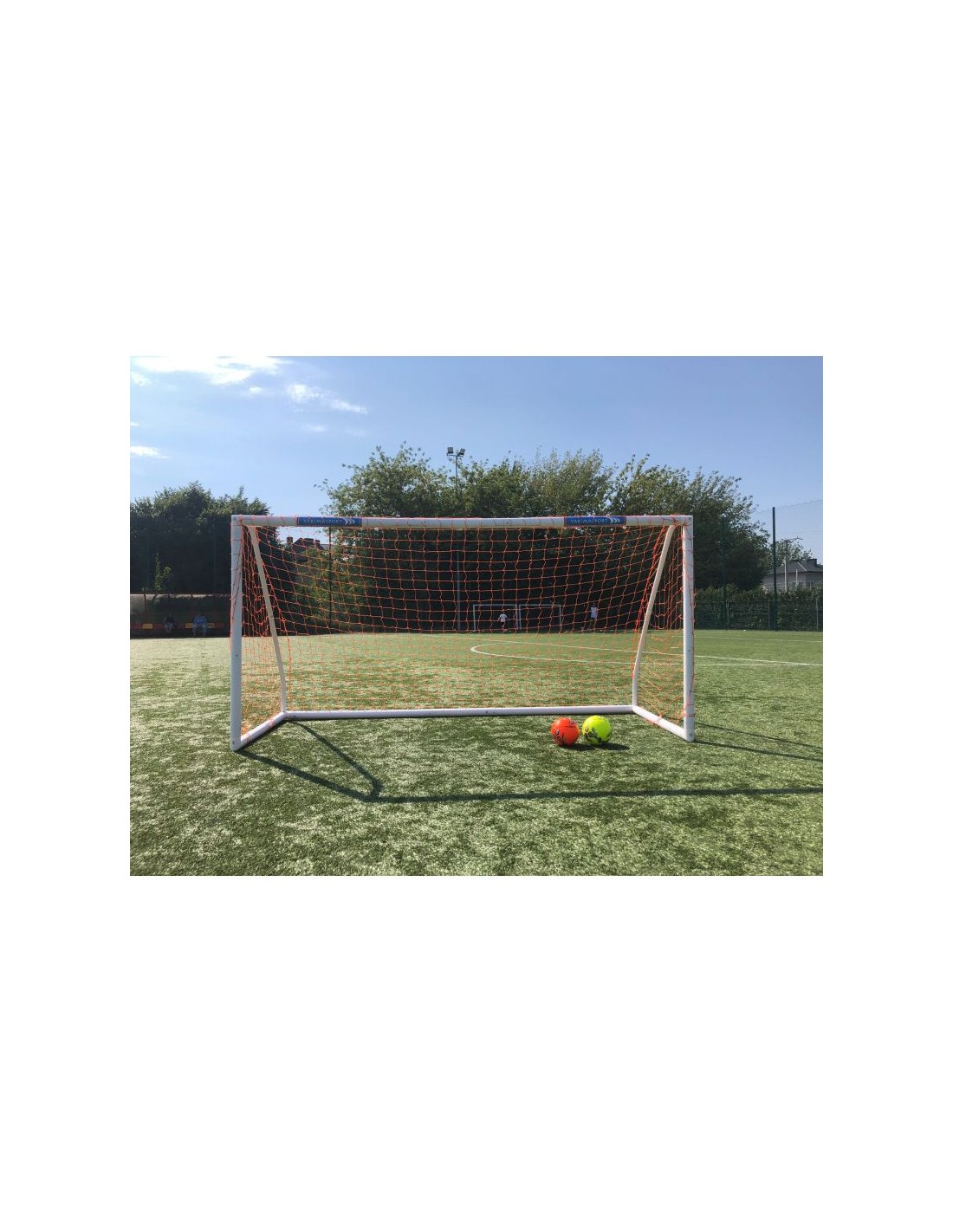 684655-thickbox_default-yakima-sport-portable-soccer-goal-100686