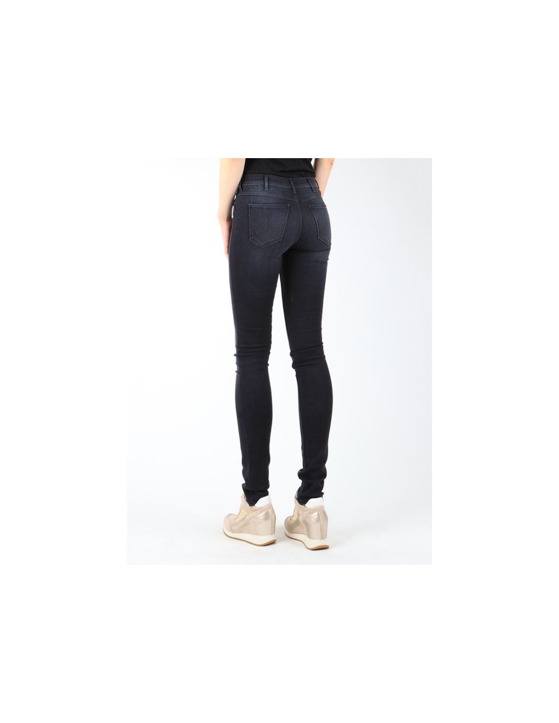685600-thickbox_default-wrangler-jaclyn-w-w26dli53k-jeans