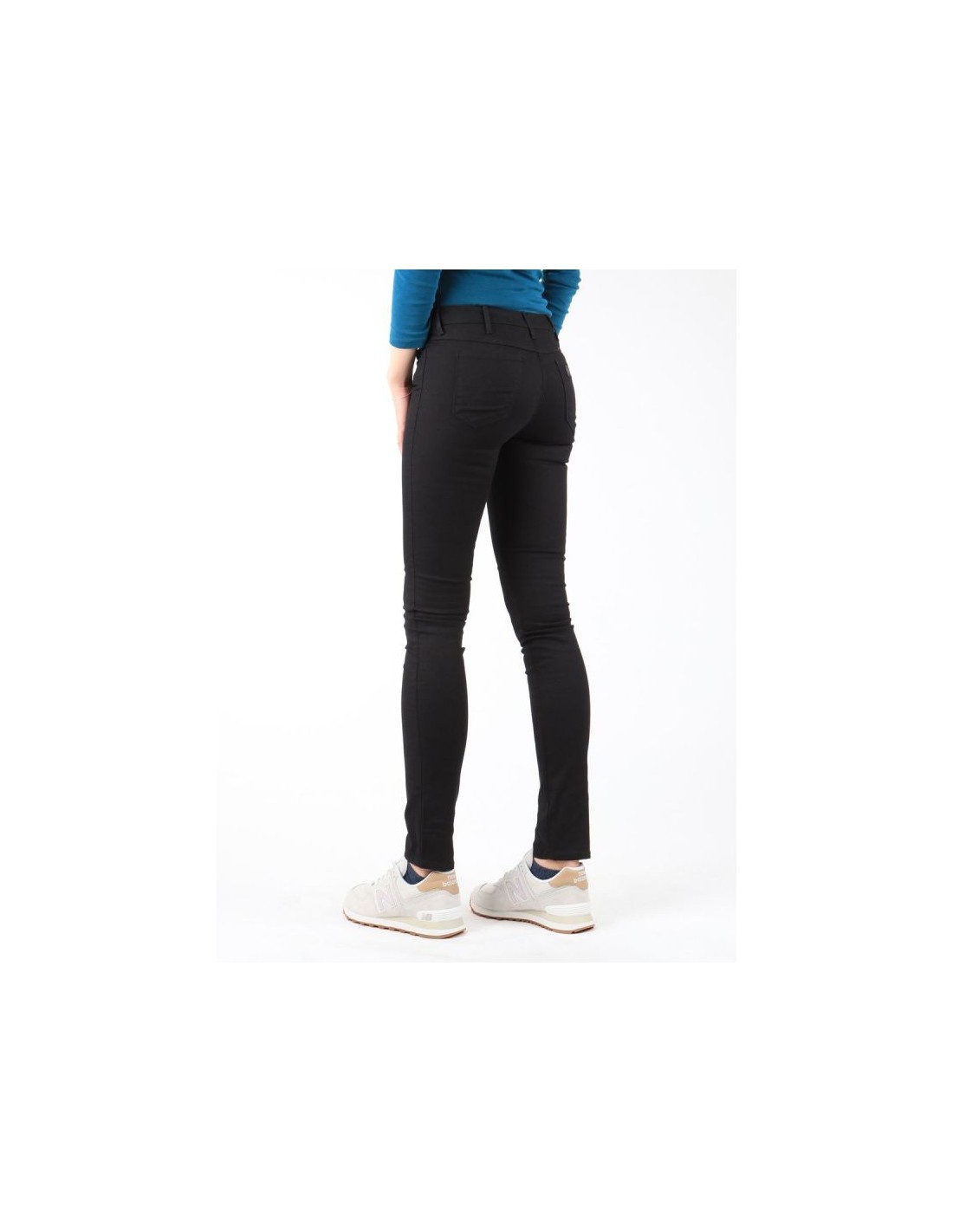 685603-thickbox_default-wrangler-jaclyn-ink-lux-w-w26dbi33l-jeans