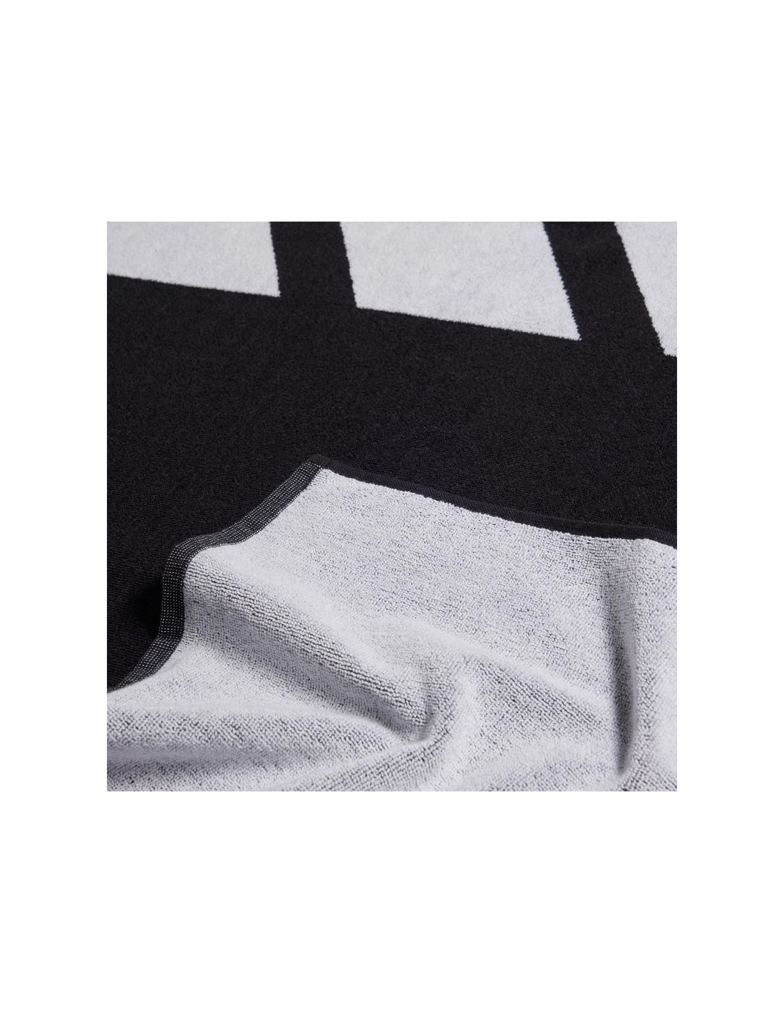 686453-thickbox_default-adidas-3bar-l-towel-iu1289