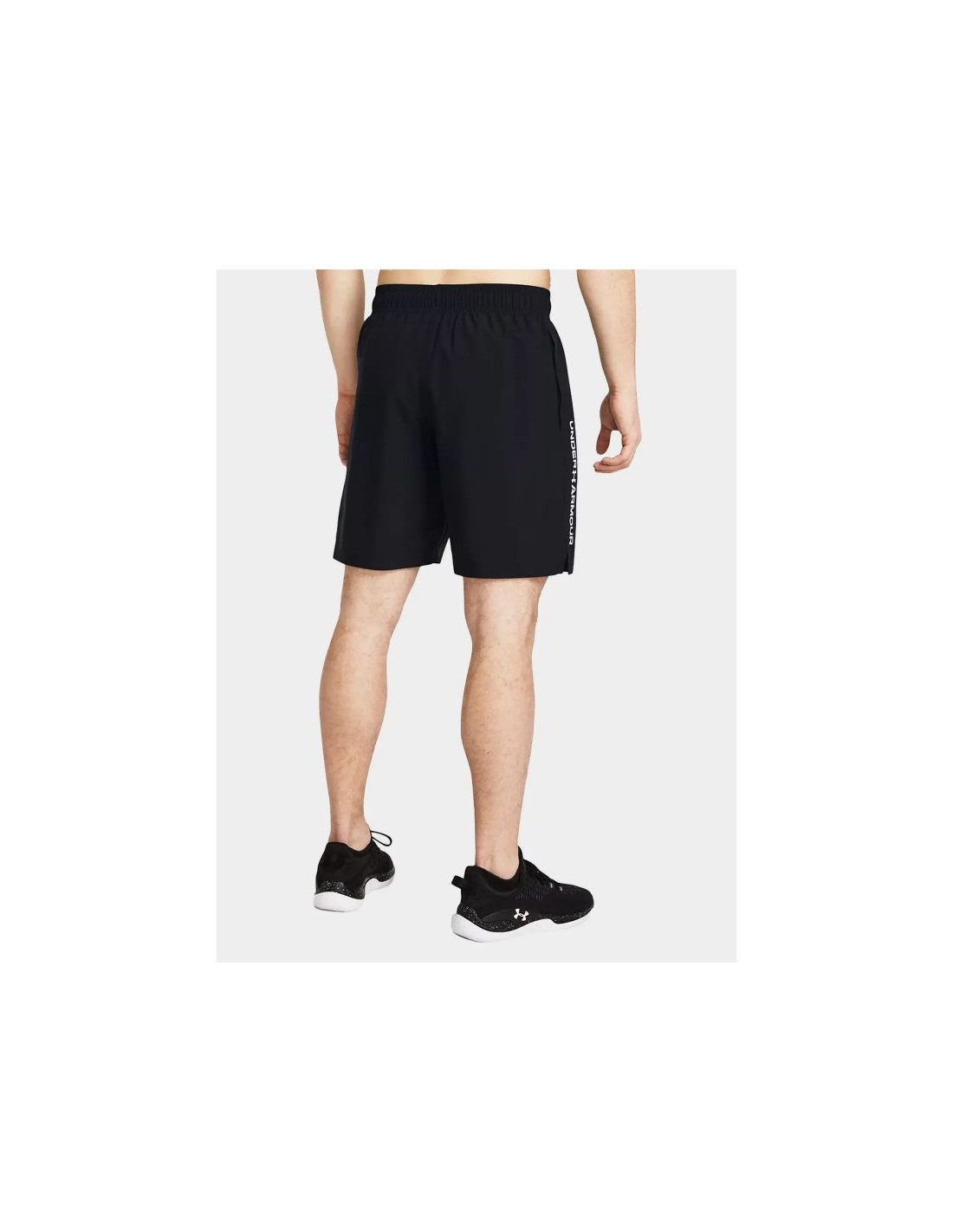 693784-thickbox_default-under-armour-m-shorts-1383356-001
