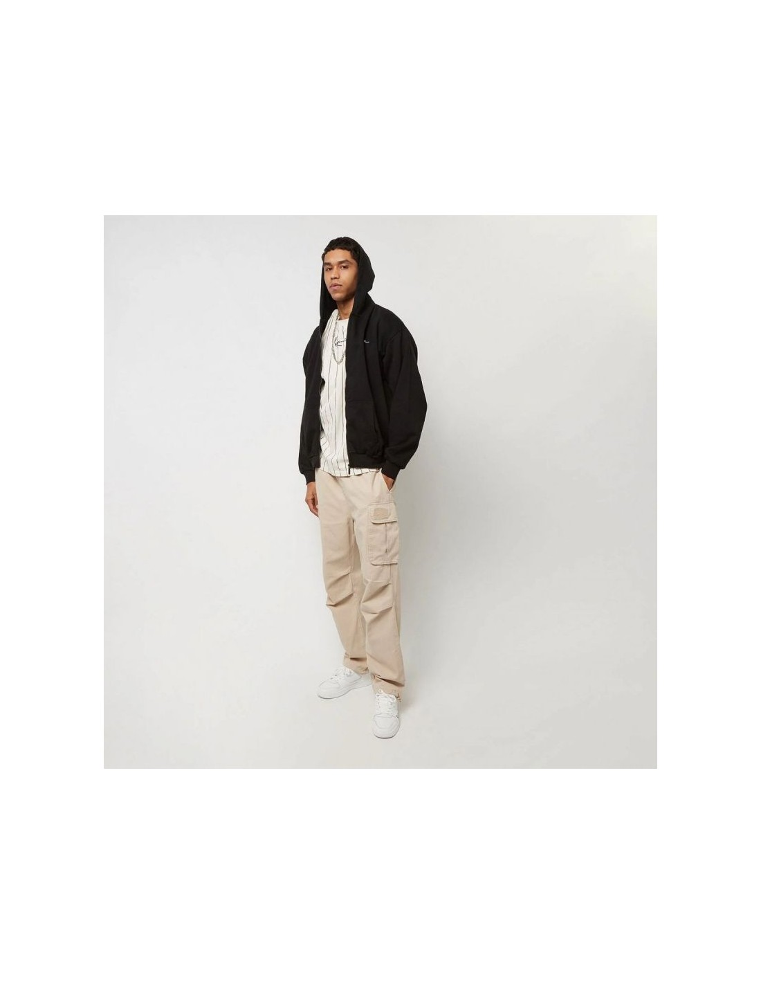 709033-thickbox_default-karl-kani-chest-signature-essential-zip-hoodie-m-6022897