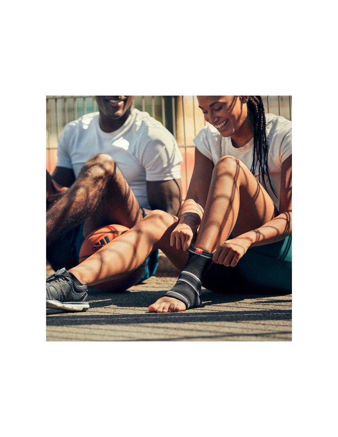 712592-thickbox_default-adidas-m-adsu-12512bk-ankle-stabilizing-band