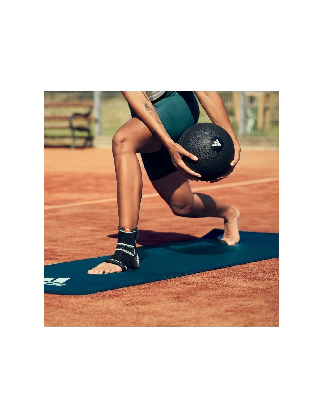 712651-thickbox_default-adidas-xl-adsu-12514bk-ankle-stabilizing-band
