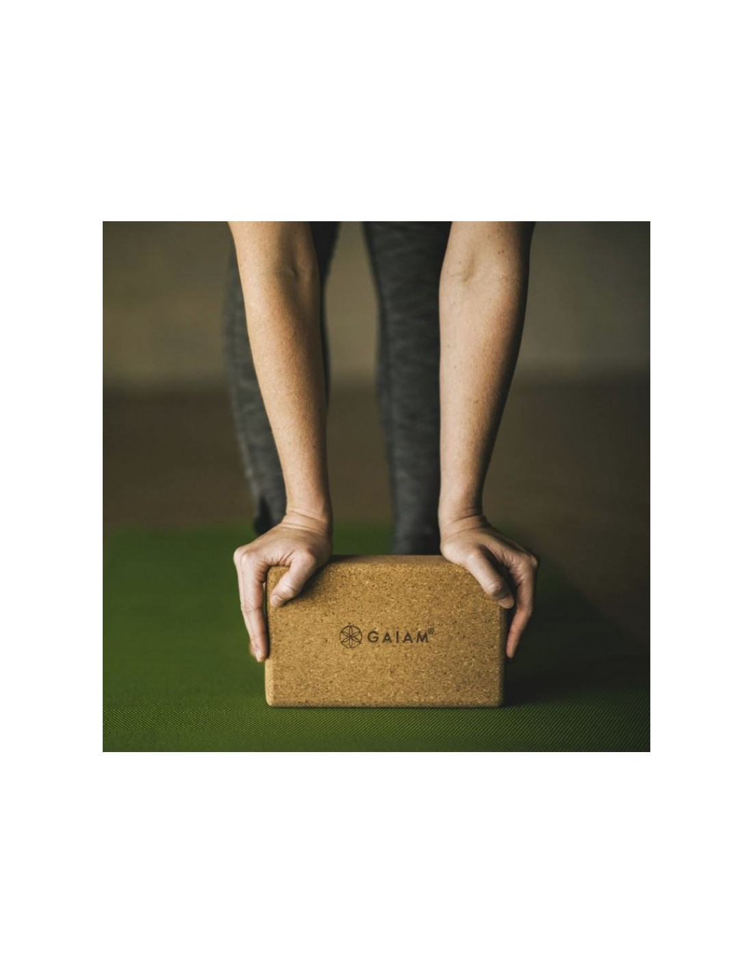 713742-thickbox_default-gaiam-yoga-cube-made-of-cork-52292