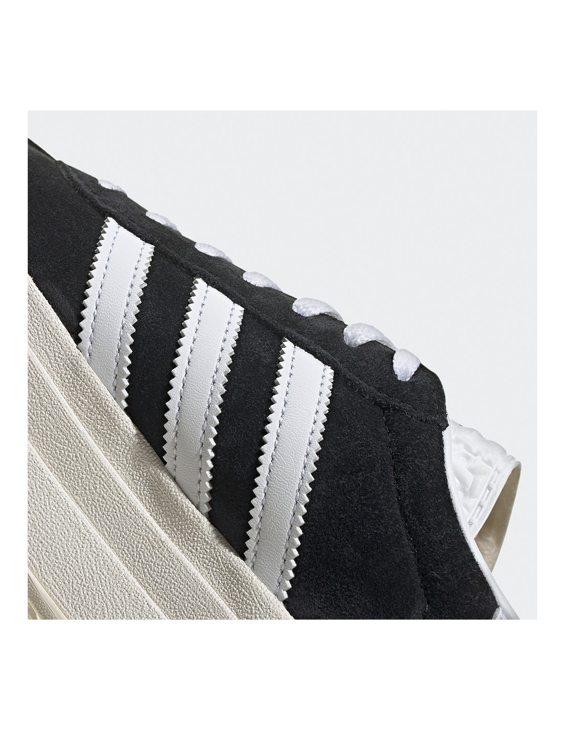 714500-thickbox_default-adidas-gazelle-bold-core-black-white-womens-hq6912-mbs