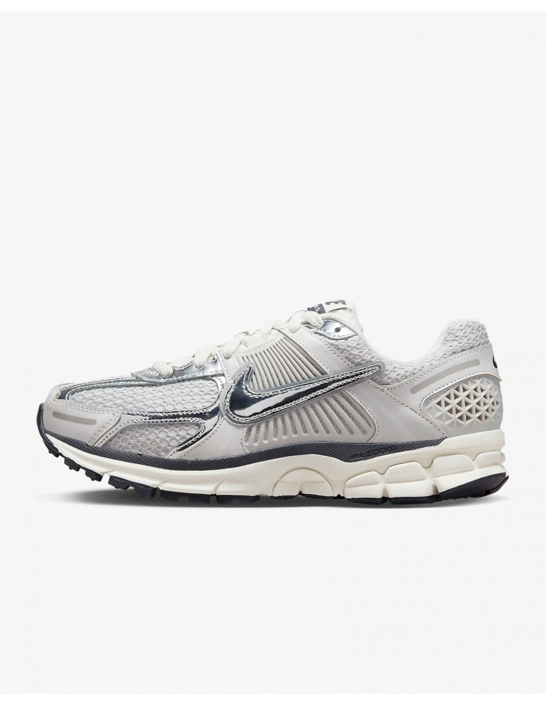 714530-thickbox_default-nike-air-zoom-vomero-5-pure-platinum-summit-white-womens-fd9919-001-mbs