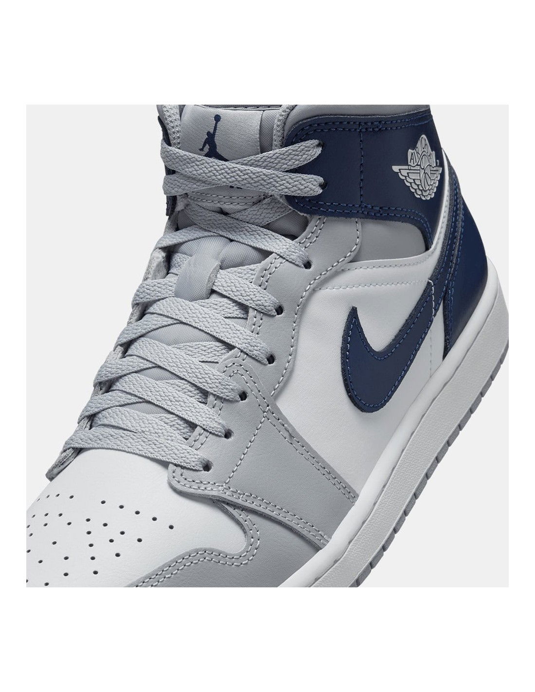 714675-thickbox_default-552013e6-aa76-ef11-b69d-a8a15986bd35