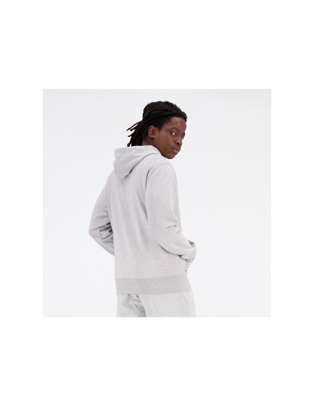 722886-thickbox_default-new-balance-essentials-stacked-logo-fren-bk-m-mj31536ag-sweatshirt