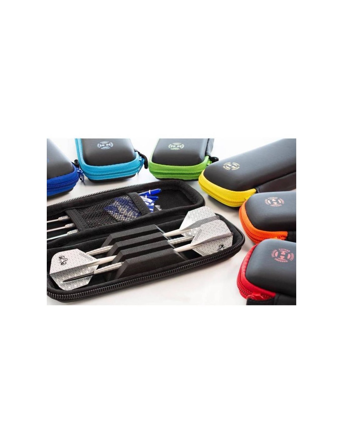 726485-thickbox_default-harrows-blaze-3-dart-cover-hs-tnk-000013697