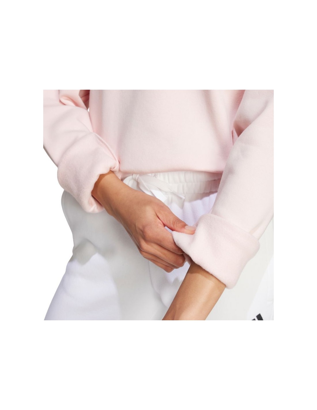 726945-thickbox_default-adidas-essentials-small-logo-feel-cozy-w-sweatshirt-ix7954