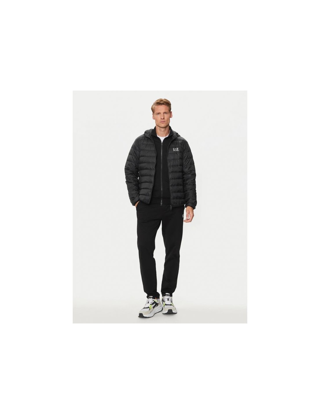 736115-thickbox_default-hooded-down-jacket-ea7-emporio-armani-m-8npb24-pngpz-1200