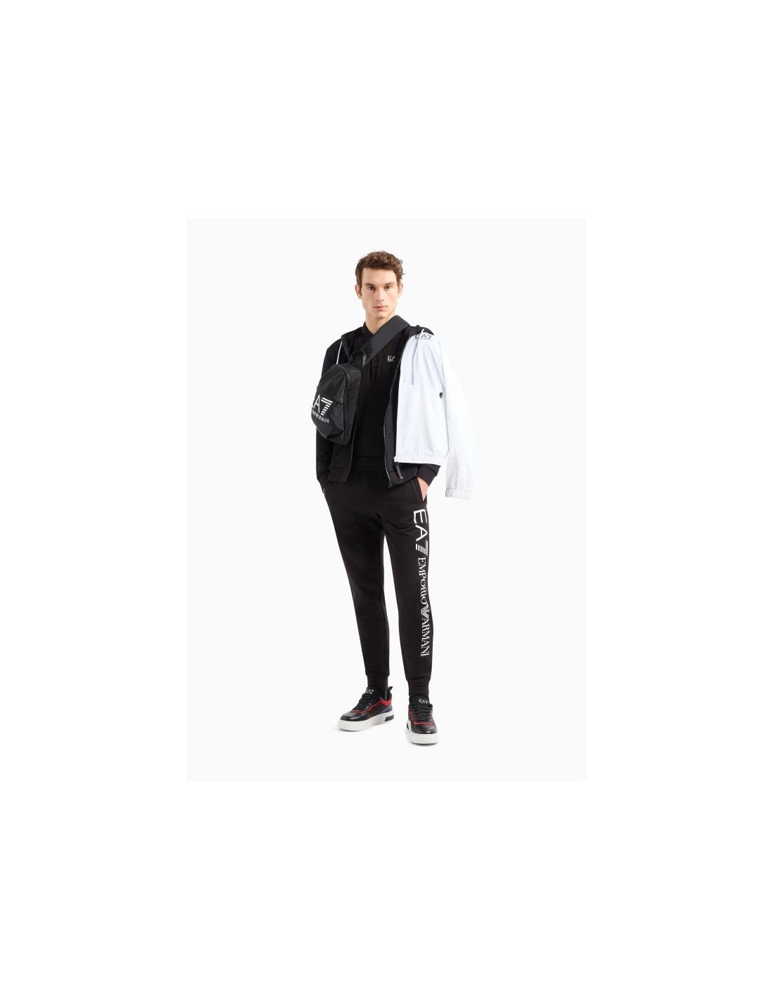 737964-thickbox_default-ea7-emporio-armani-sweatpants-m-8nppc3-pj05z-0203