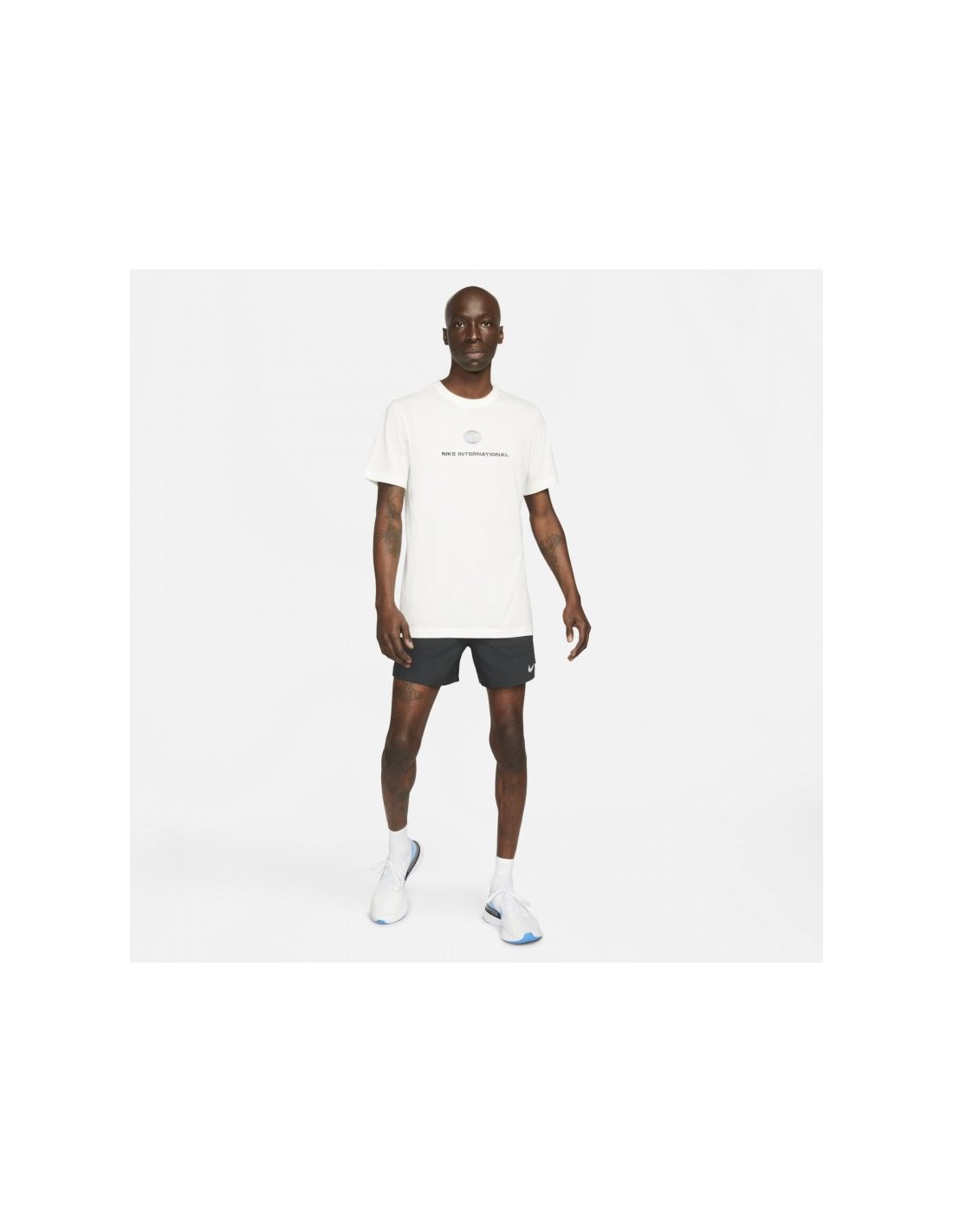 762035-thickbox_default-nike-dri-fit-stride-m-dm4755-010-shorts