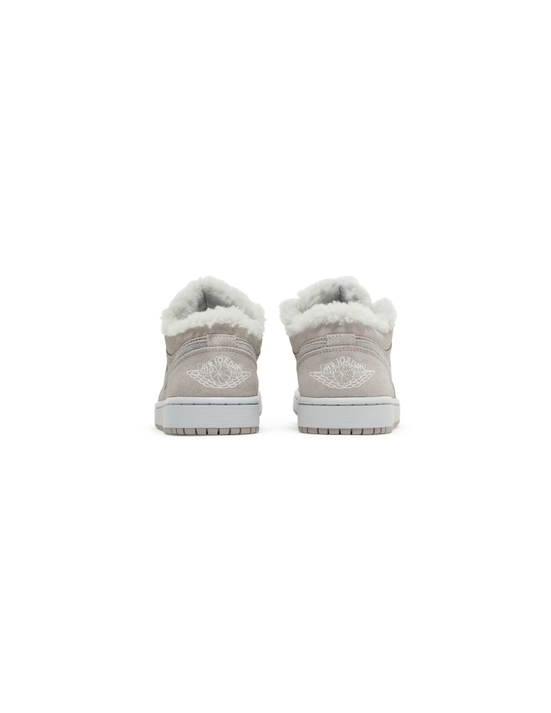 776910-thickbox_default-jordan-1-low-se-sherpa-fleece-womens-do0750-002-mbs