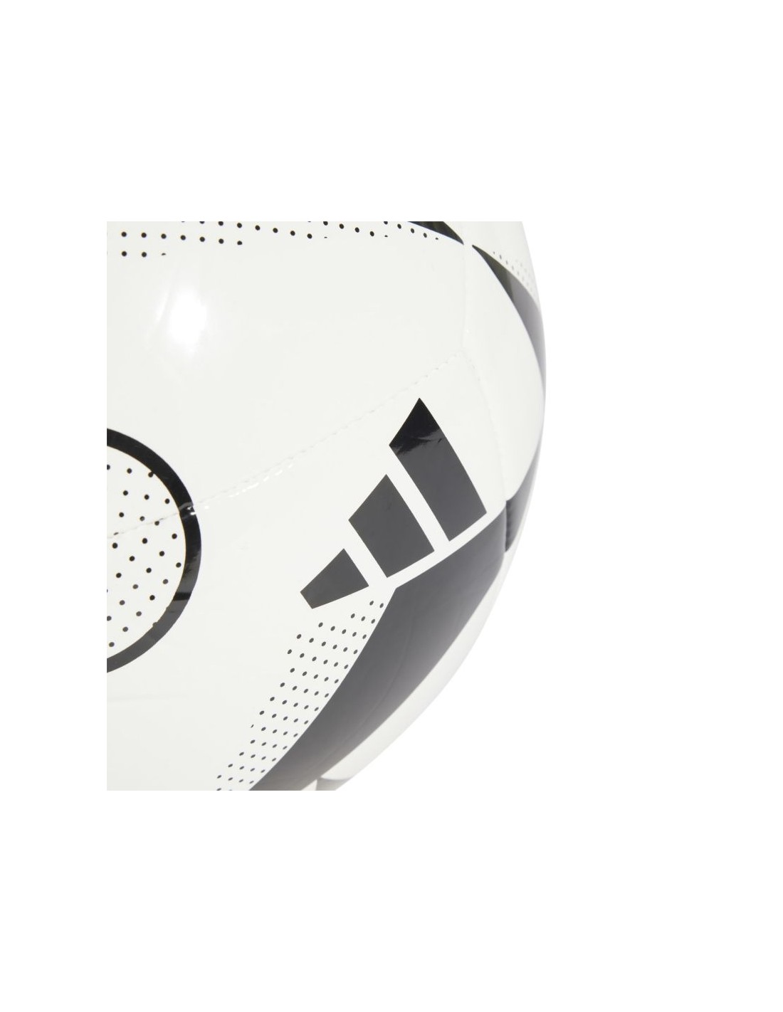 783352-thickbox_default-adidas-real-madrid-club-home-ix4019-ball