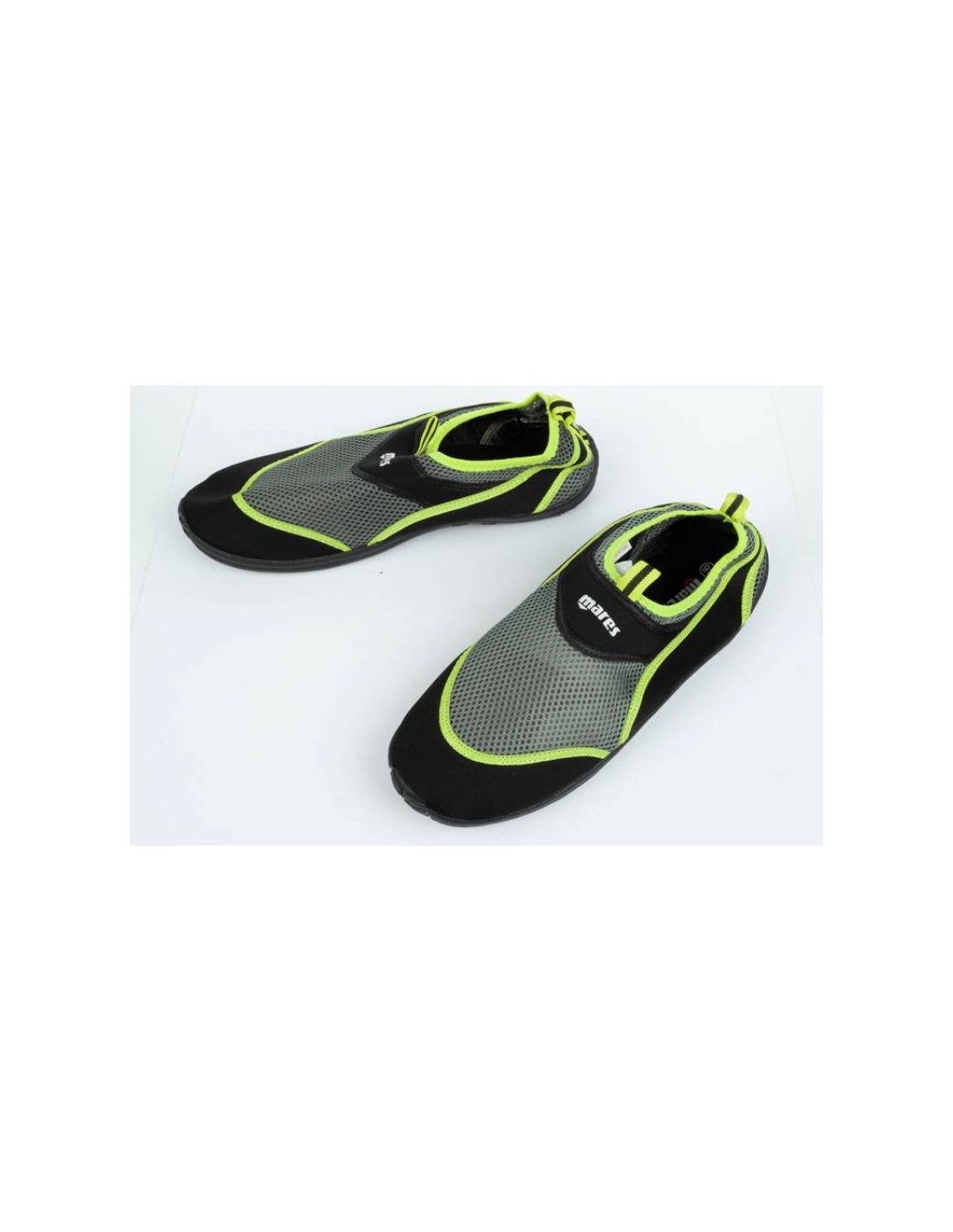 790119-thickbox_default-mares-m-440782-lmbk-swimming-water-shoes