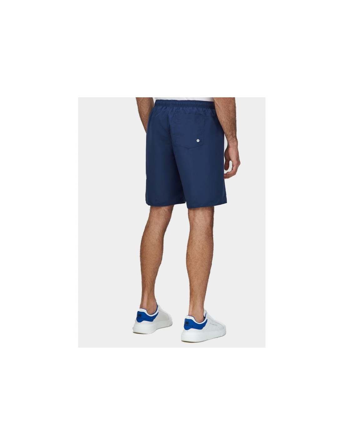 792046-thickbox_default-ea7-emporio-armani-swim-shorts-m-902047-4r736-00035