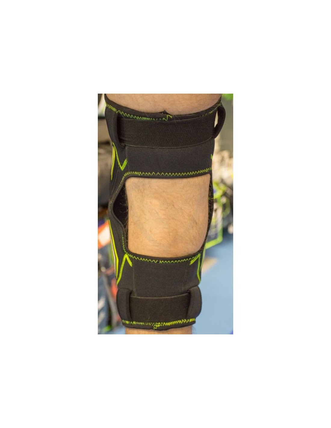 796756-thickbox_default-tempish-react-pro-r3-floorball-kneepads-1350000510