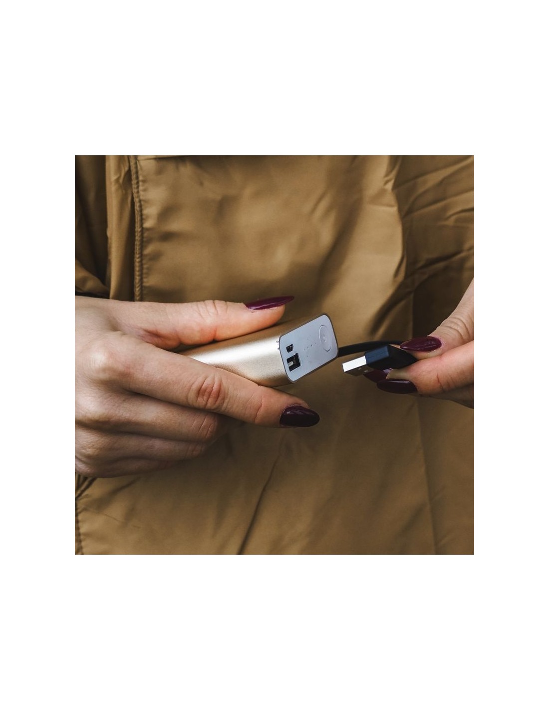 798156-thickbox_default-offlander-thin-poncho-with-heater-off-cacc-48