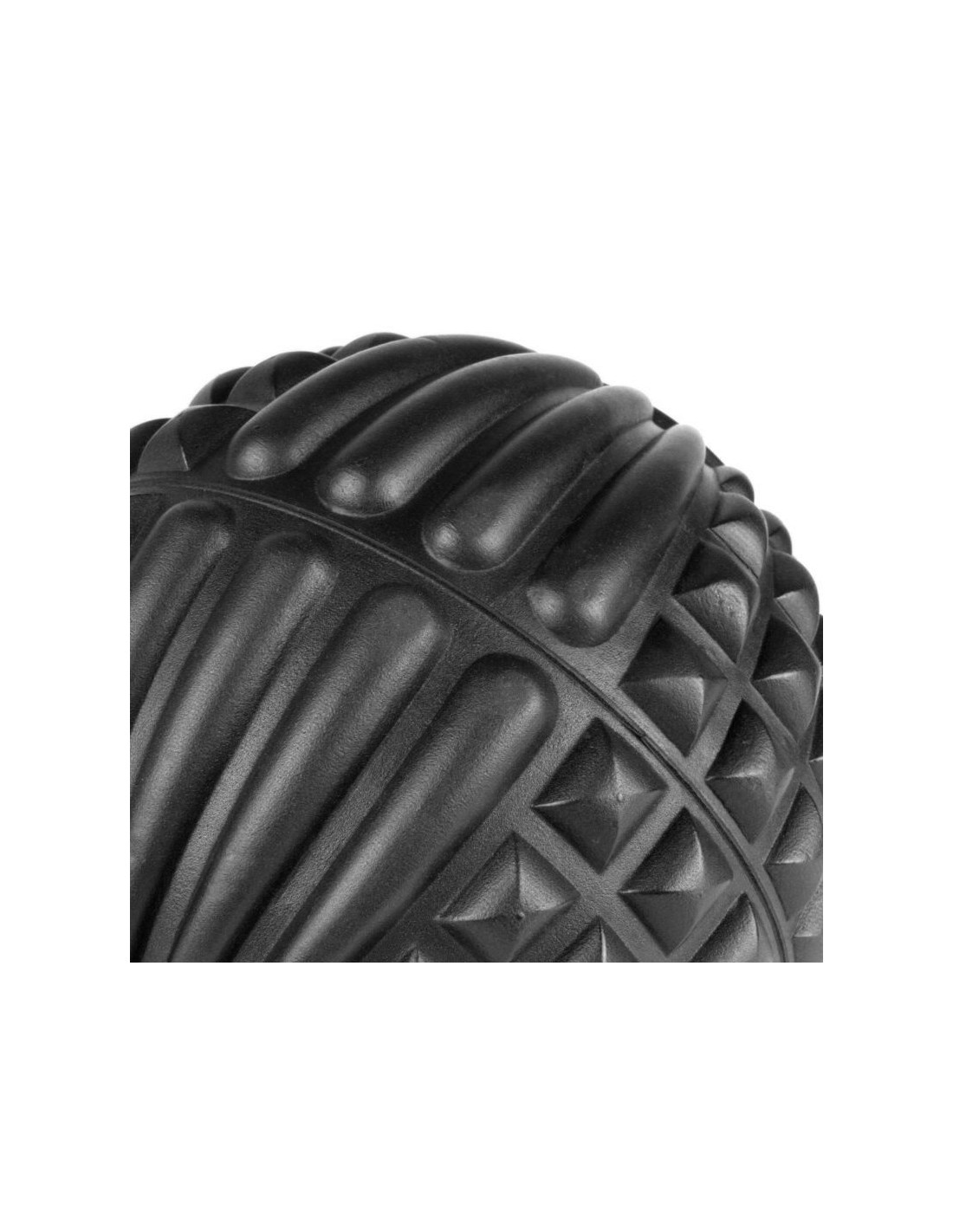 798559-thickbox_default-gaiam-massage-ball-with-studs-63938