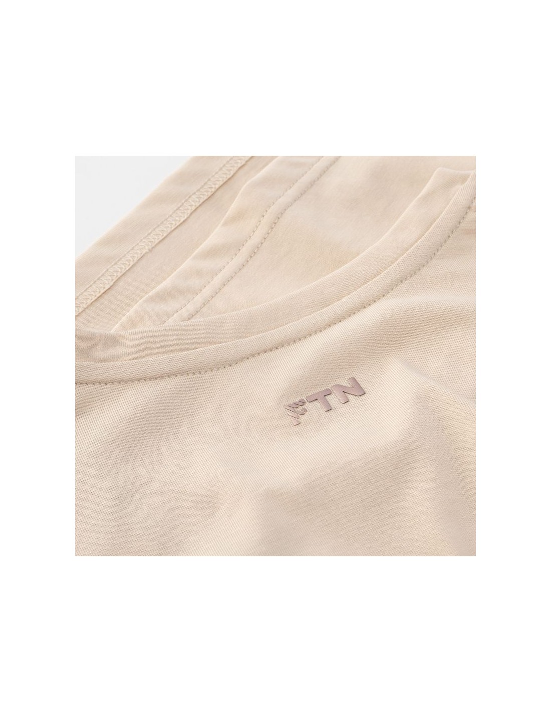 802202-thickbox_default-fitanu-nari-w-short-sleeve-t-shirt