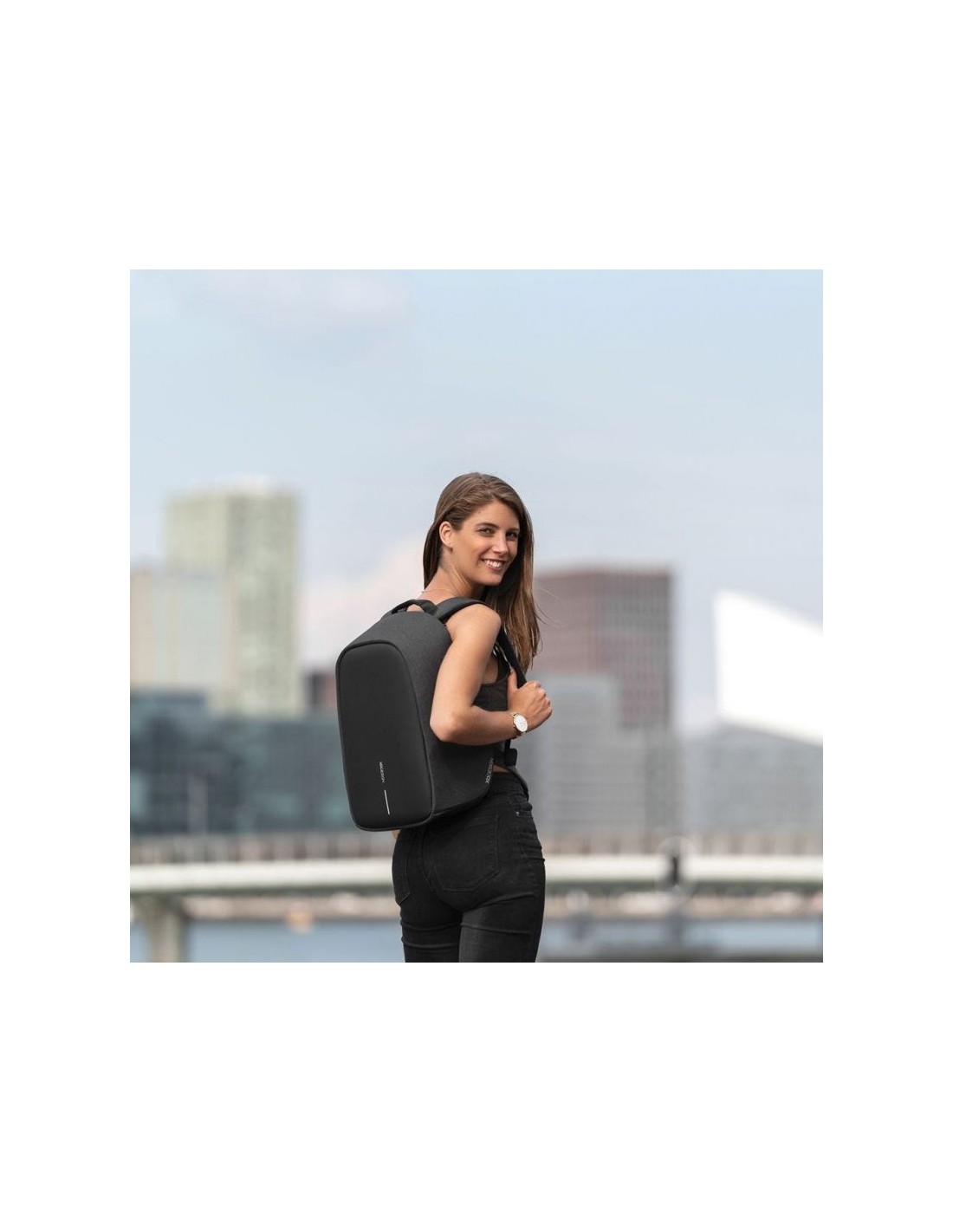 808329-thickbox_default-xd-design-anti-theft-backpack-bobby-hero-small-black-p-n-p705701