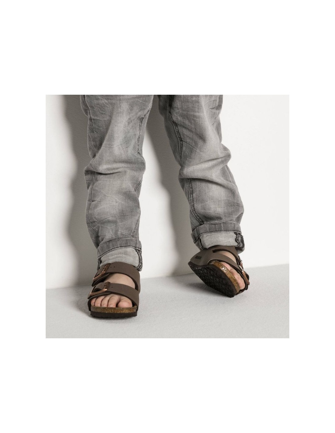 809708-thickbox_default-birkenstock-arizona-kids-birko-flor-nubuk-mocha-narrow-flip-flops-for-kids-0552893
