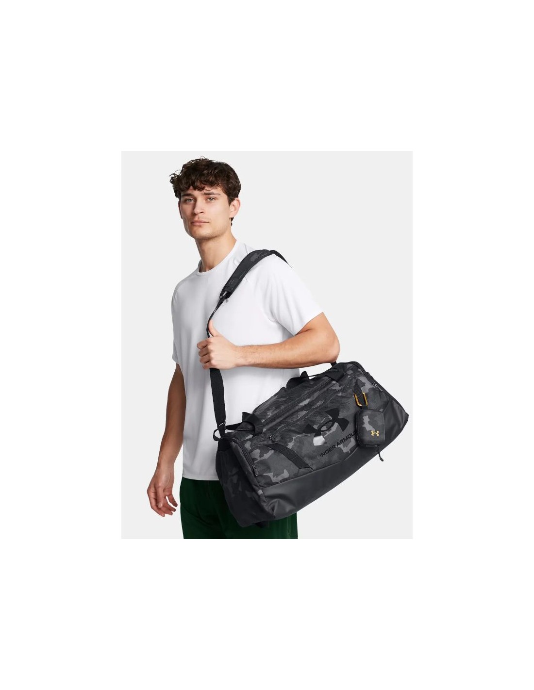 817139-thickbox_default-under-armour-1369222-007-sports-bag
