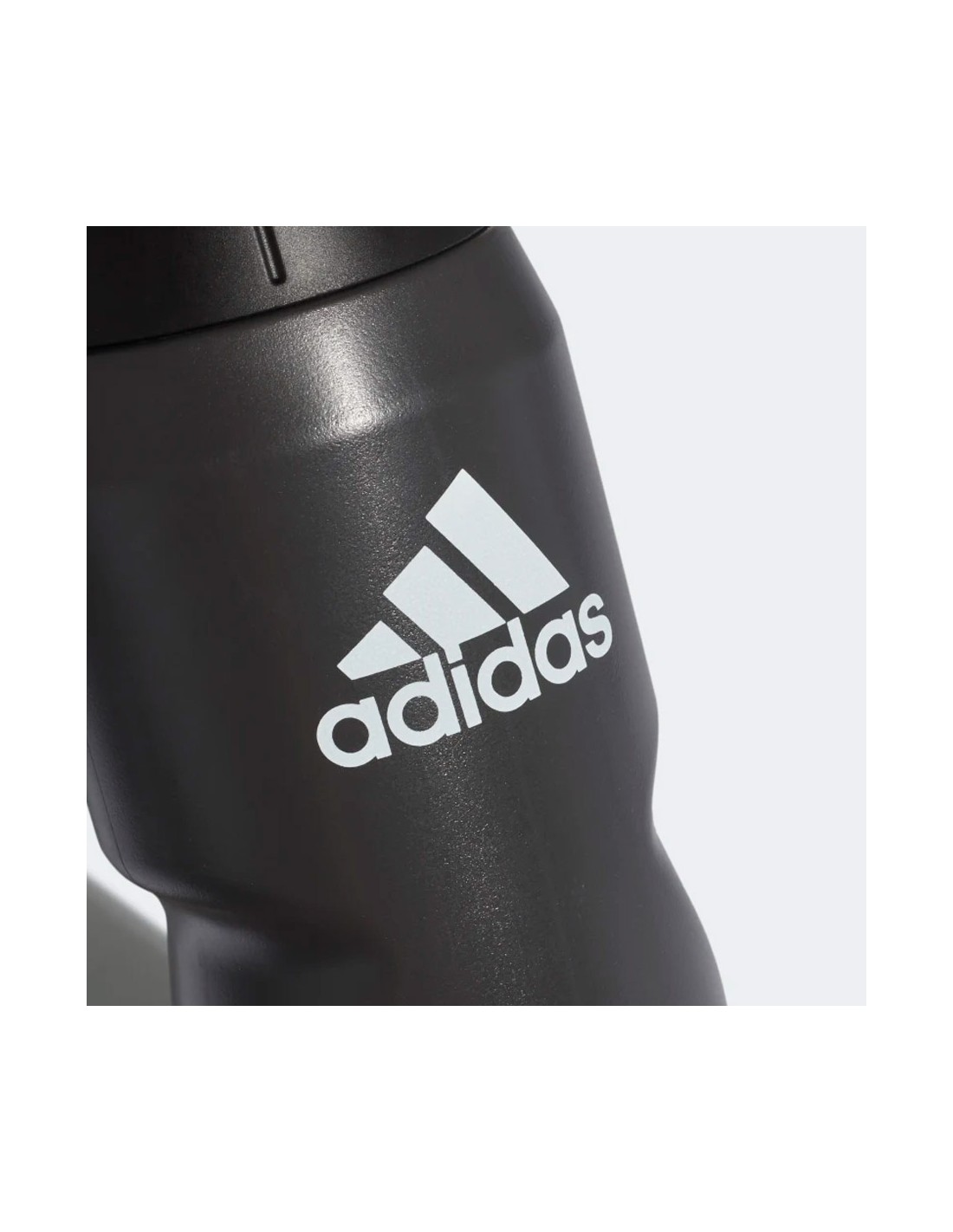 817592-thickbox_default-water-bottle-adidas-perf-bottl-075l-fm9931
