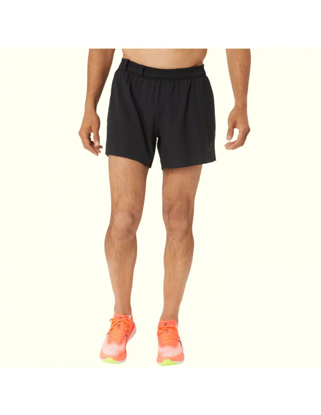 819589-thickbox_default-a4f93827-262c-f011-b6ac-a8a15986bd35