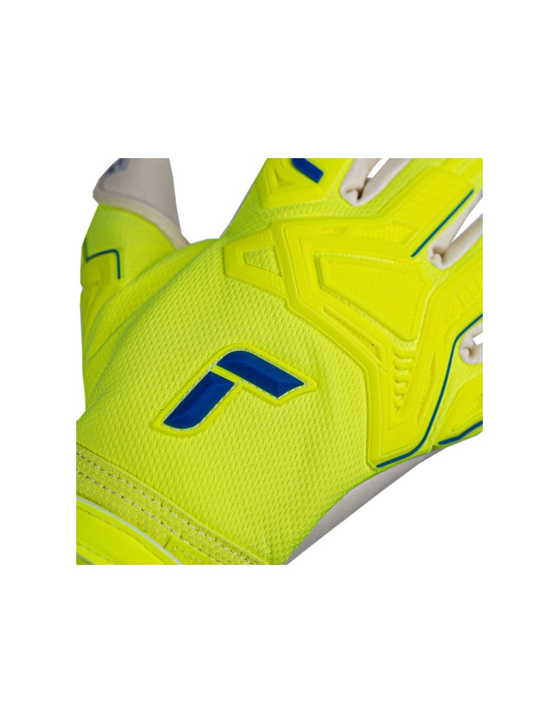 822952-thickbox_default-goalkeeper-gloves-reusch-attrakt-freegel-gold-xm-5270935-2001