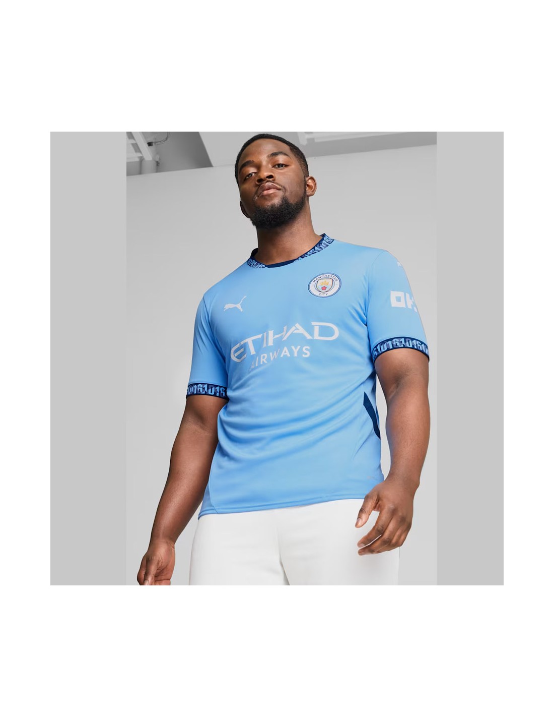 824500-thickbox_default-puma-manchester-city-home-jsy-replica-jersey-775075-01