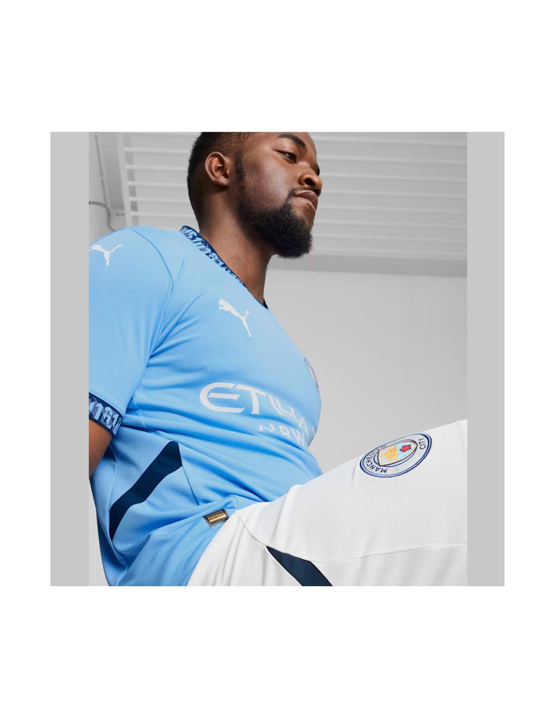 824501-thickbox_default-98bac87f-d5e7-ef11-b6a7-a8a15986bd35