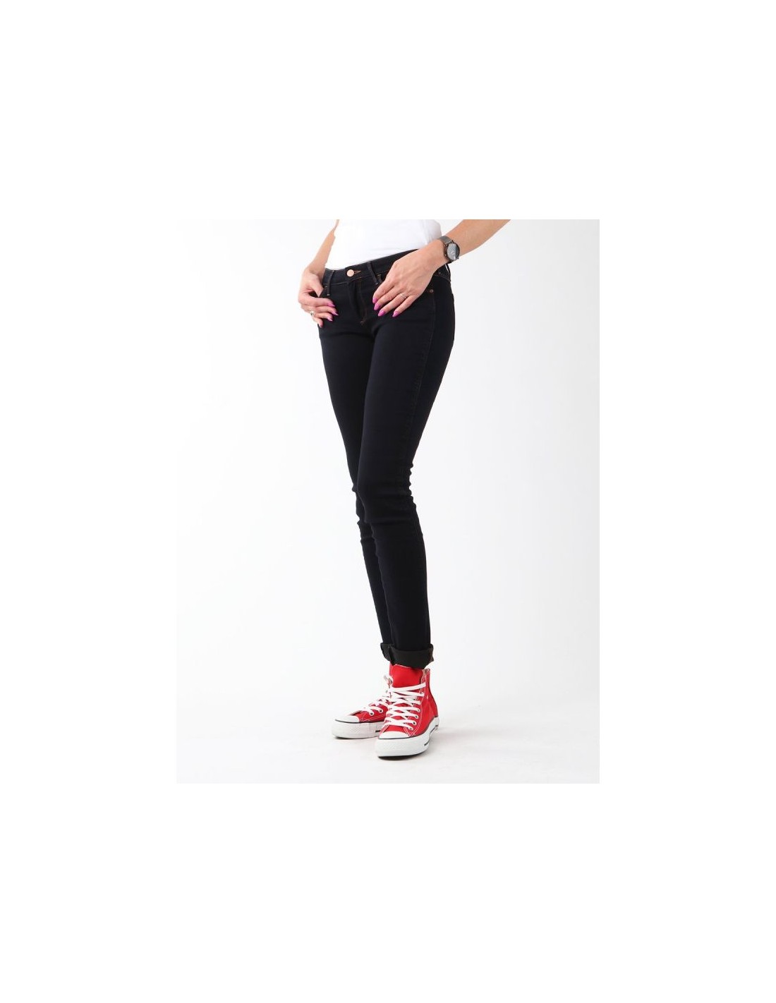824756-thickbox_default-wrangler-courtney-skinny-jeans-w23sbv79b