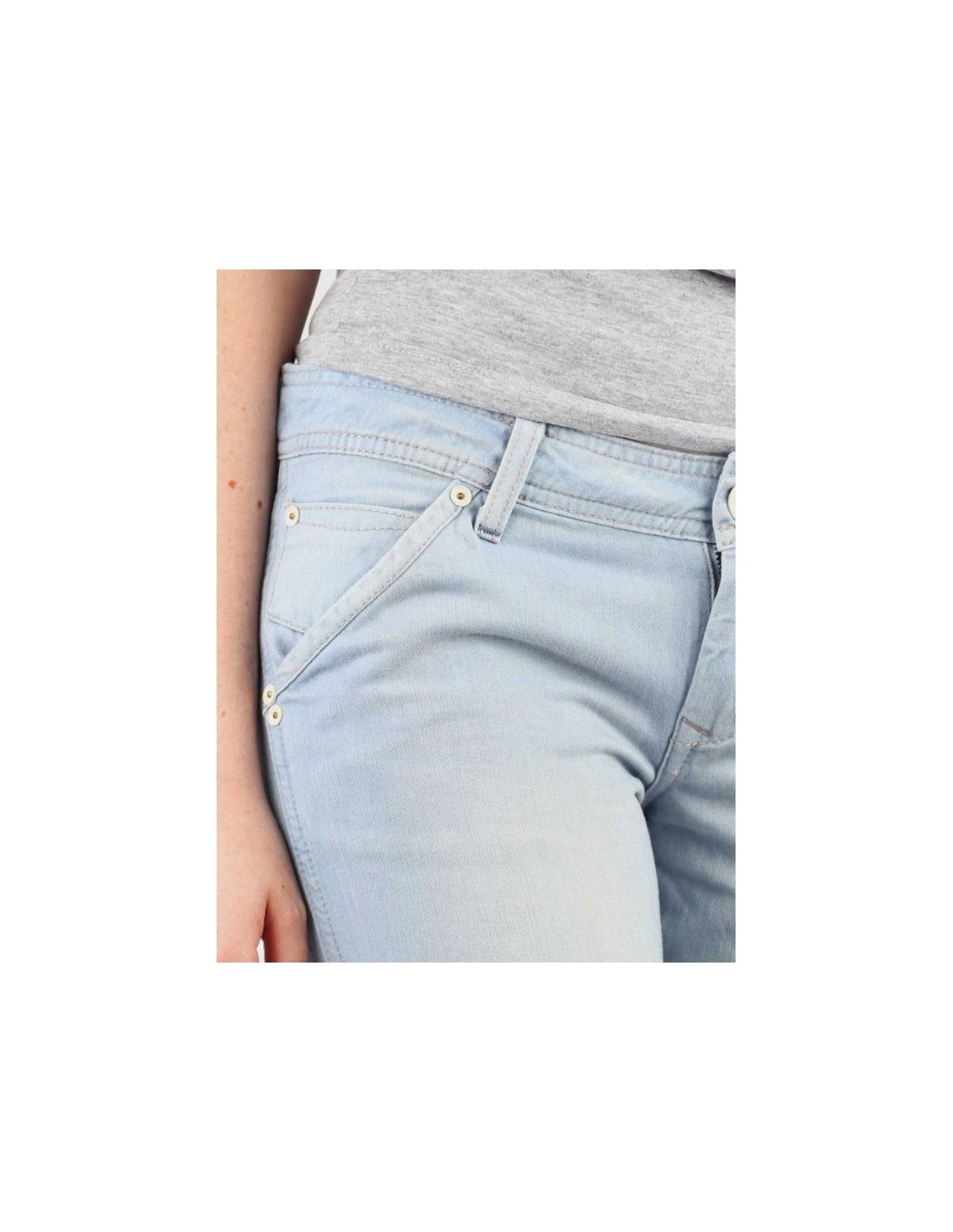 824796-thickbox_default-wrangler-image-betty-w214lm068